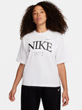 NIKE Sportswear Classic T-Shirt