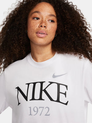 NIKE Sportswear Classic T-Shirt