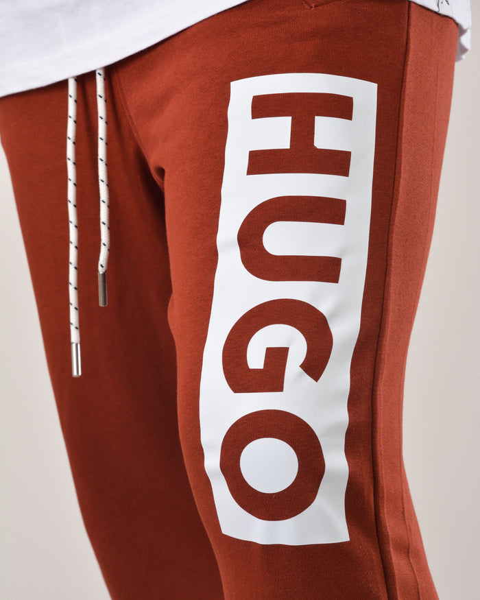 HUGO COTTON-TERRY TRACKSUIT BOTTOMS WITH LOGO PRINT MAROON